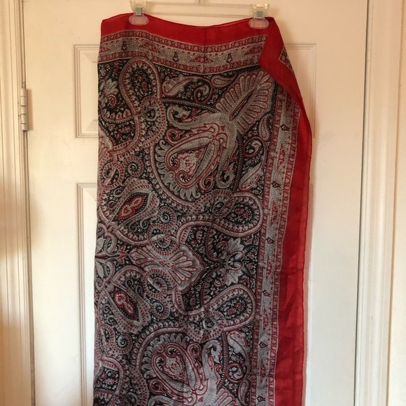 Vintage 100% Silk Paisley Red Printed Scarf